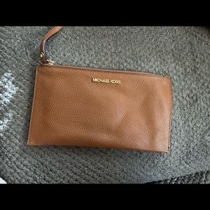 Like new Michael Kors Wristlet